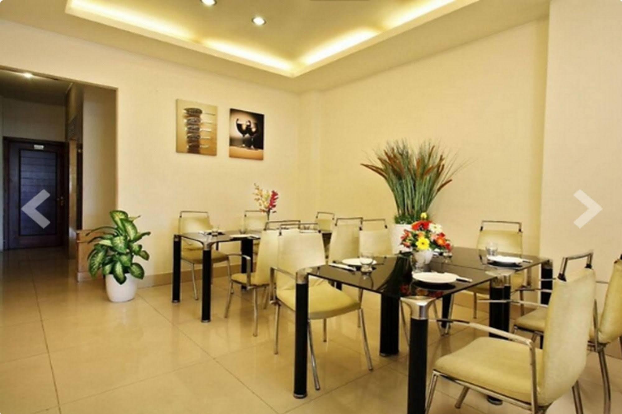 Ben Thanh Market - Hotel Premium Ho Şi Min Exterior foto