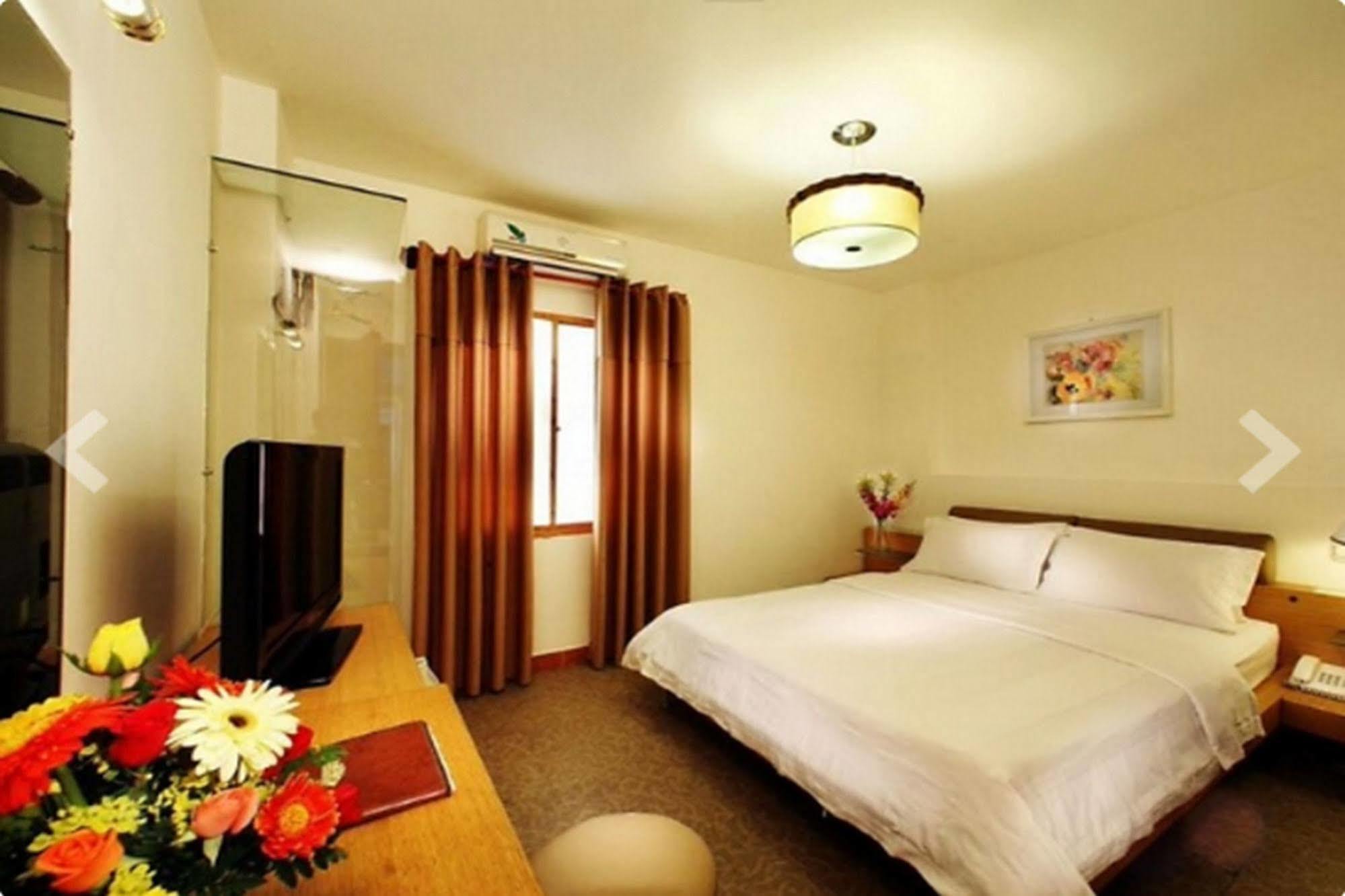 Ben Thanh Market - Hotel Premium Ho Şi Min Exterior foto