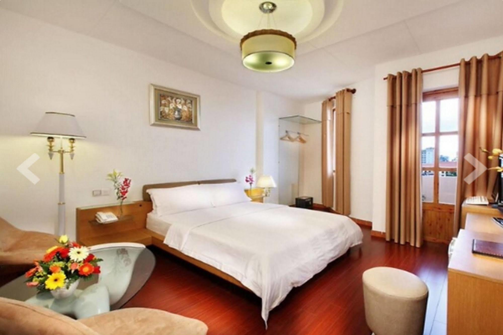 Ben Thanh Market - Hotel Premium Ho Şi Min Exterior foto